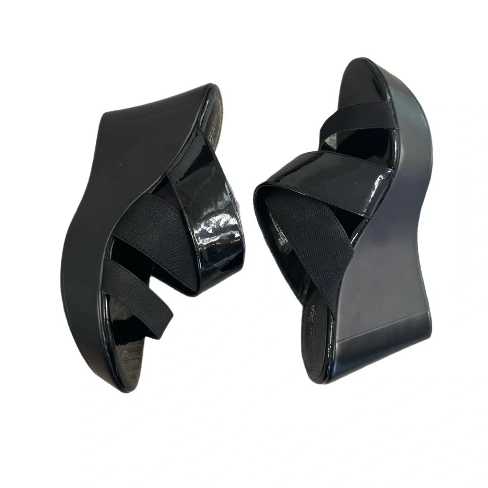 Charles David Black Platform Wedge Shoes with Elastic Straps